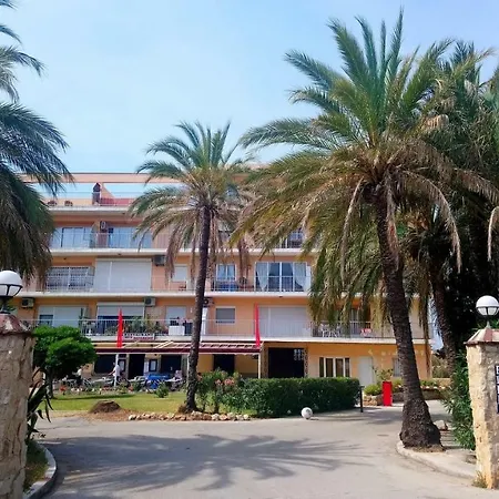 80 M From The Beach, Magnificent Views *